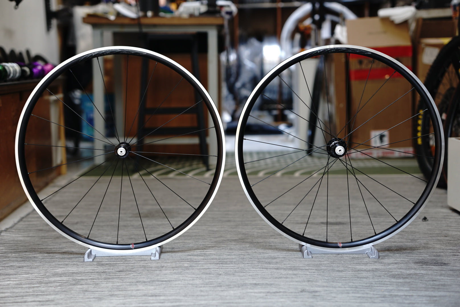 Velocity Quill // White Industries T11 – BuiltWheels