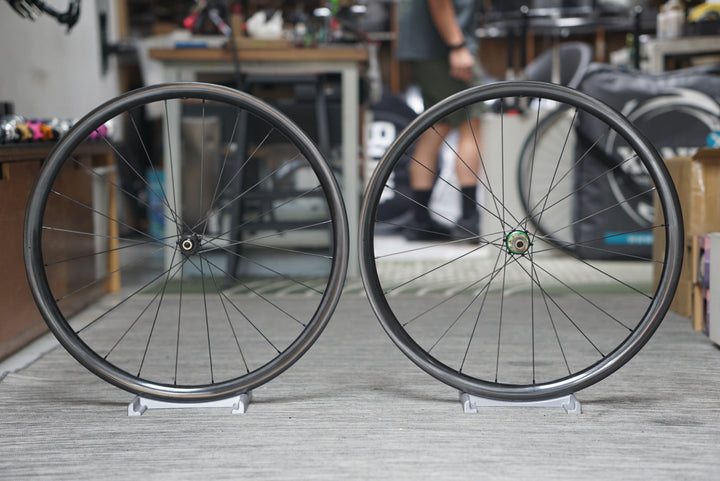 Light Bicycle Airia 32 // Extralite SPC 3+