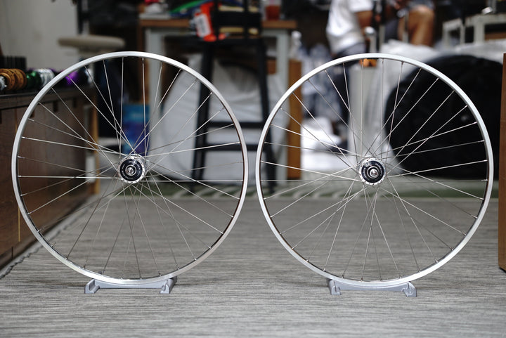 H Plus Son TB14 // Dura Ace NJS Track Hub