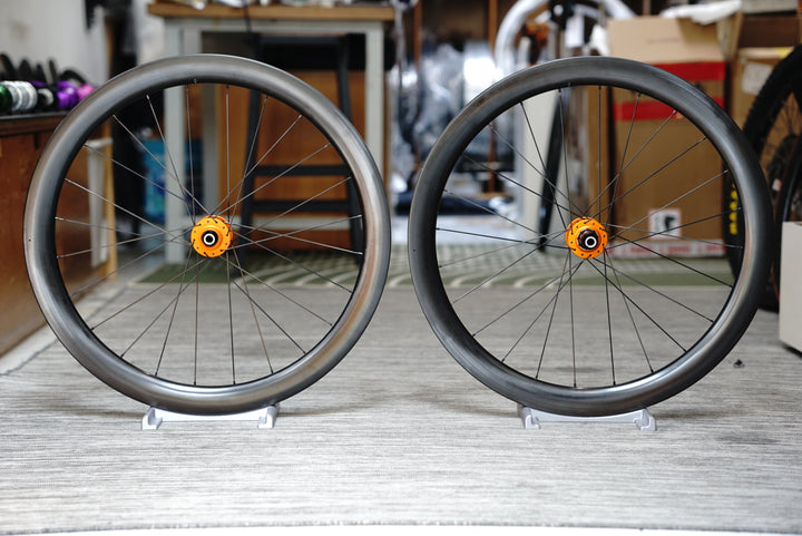Light Bicycle WR50 // Chris King R45D