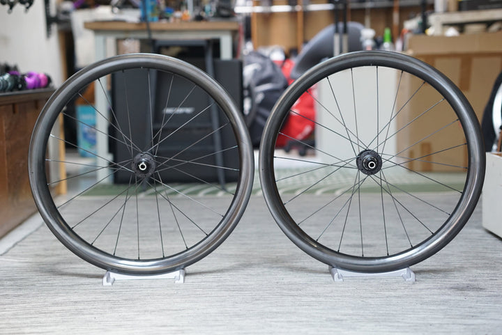 Light Bicycle WG 44 // Chris King R45D
