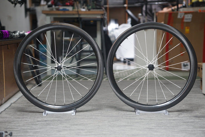 LIGHT BICYCLE AIRIA 47 // BERD SPOKE // DT SWISS 180