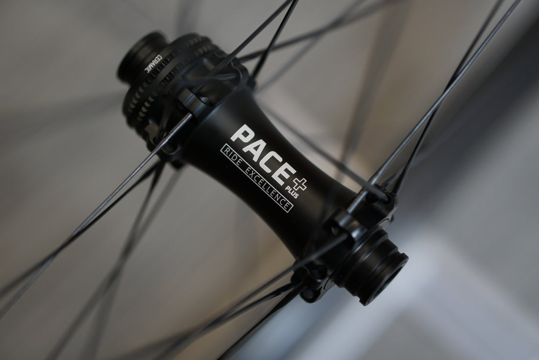 Light Bicycle Pace Plus Centrelock Disc Hubset