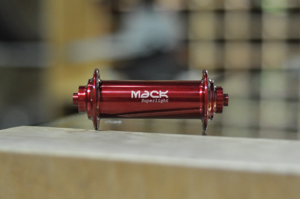 Mack Superlight Road Front Hub