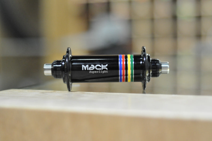 Mack Superlight Low Flange Front Hub