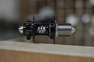 White Industries XMR Rear Hub