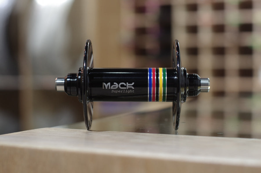 Mack Superlight High Flange Front Hub
