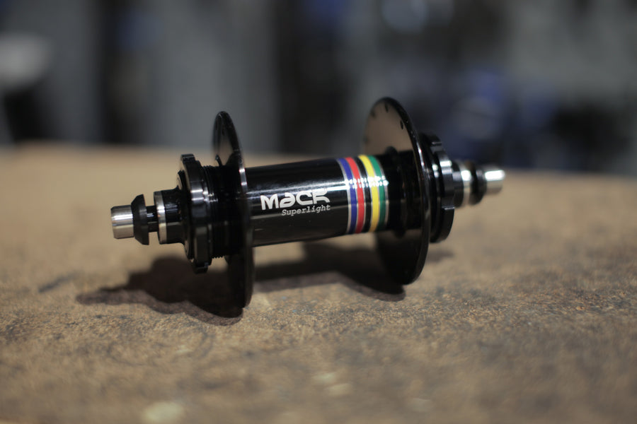 Mack Superlight WCS High Flange Rear Hub